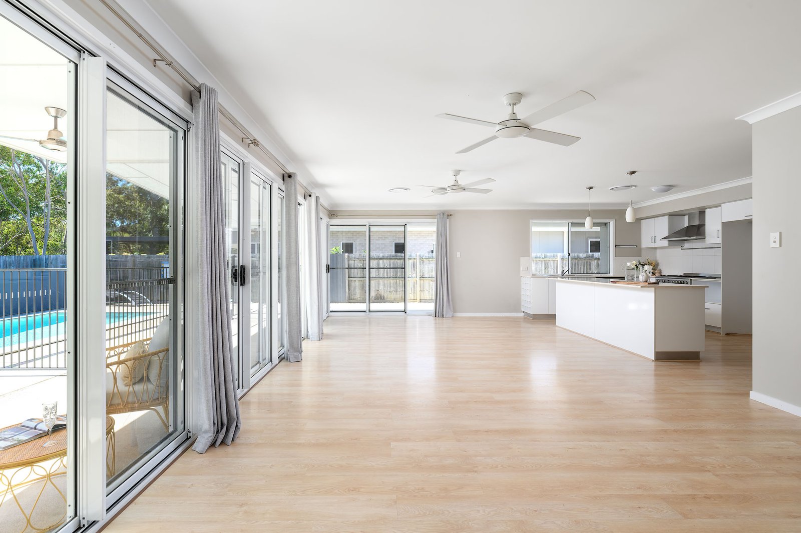 Lounge-Kitchen Dining Before Virtual staging